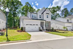 5106 Whaitley Ln, Greensboro, NC 27407 - Photo 2