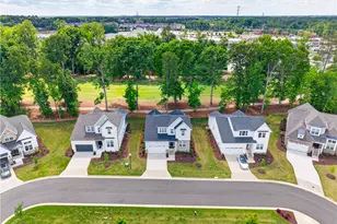 5106 Whaitley Ln, Greensboro, NC 27407 - Photo 4