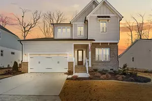 5106 Whaitley Ln, Greensboro, NC 27407 - Photo 2