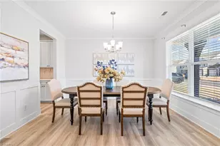 1040 Gibson House Dr, Burlington, NC 27215 - Photo 4