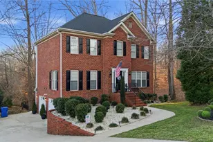 5716 Sutter Ln, Kernersville, NC 27284 - Photo 2