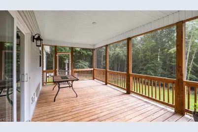 826 Country Lane, Pelham, NC 27311 - Photo 32