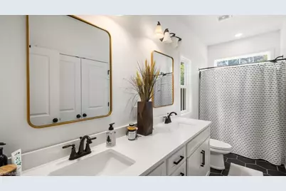 826 Country Lane, Pelham, NC 27311 - Photo 20