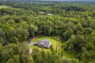 826 Country Ln, Pelham, NC 27311 - Photo 6