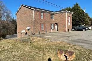 617 John McGrady Rd, North Wilkesboro, NC 28659 - Photo 2