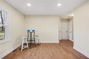 122 Old Fisher Ferry Rd, Thomasville, NC 27360 - Photo 8