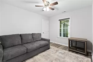 2709 Farmbrook Rd, Winston-Salem, NC 27103 - Photo 16