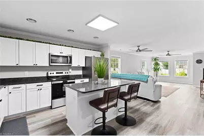 2709 Farmbrook Road, Winston-Salem, NC 27103 - Photo 12