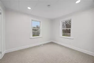 5529 Old Thomasville Rd, Archdale, NC 27263 - Photo 12