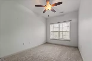 1919 Fleming Rd, Greensboro, NC 27410 - Photo 16