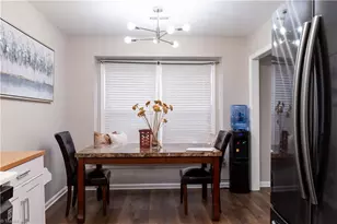 5703 Chinaberry Pl, Greensboro, NC 27405 - Photo 16