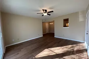 5521 Hornaday Rd, Greensboro, NC 27409 - Photo 10