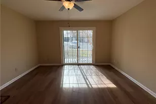 5521 Hornaday Rd, Greensboro, NC 27409 - Photo 8