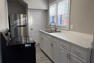 1110 S Main St, Reidsville, NC 27320 - Photo 6