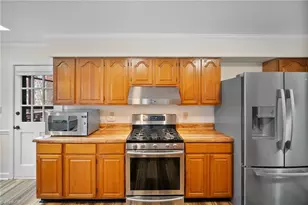 4320 Woodbourne Dr, Clemmons, NC 27012 - Photo 14