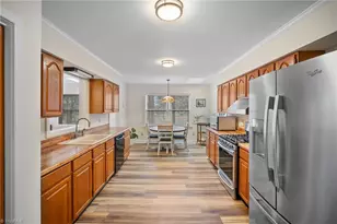 4320 Woodbourne Dr, Clemmons, NC 27012 - Photo 12