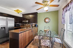 327 E Montcastle Dr, Greensboro, NC 27406 - Photo 10