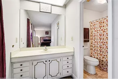 327 E Montcastle Drive #G, Greensboro, NC 27406 - Photo 16