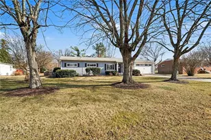 913 Alice Dr, Thomasville, NC 27360 - Photo 4