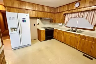 140 Westwood Dr, Mount Airy, NC 27030 - Photo 12