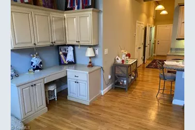 407 F Street, North Wilkesboro, NC 28659 - Photo 2