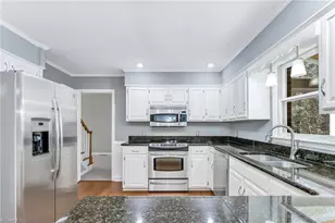 401 Poplar Creek Dr, Wilkesboro, NC 28697 - Photo 18