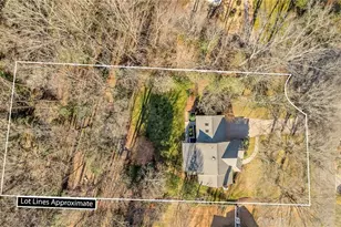 401 Poplar Creek Dr, Wilkesboro, NC 28697 - Photo 44