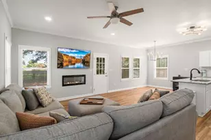 2410 Cedar Ln, Kernersville, NC 27284 - Photo 6