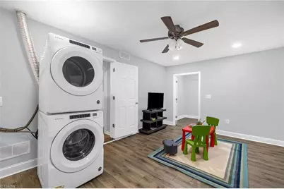 2404 Kery Drive, Greensboro, NC 27408 - Photo 20