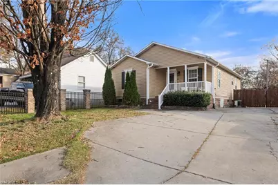 1021 Asheboro Street, High Point, NC 27260 - Photo 2