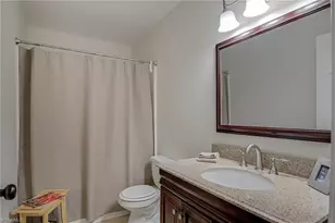 102 Bowen Lake Dr, Kernersville, NC 27284 - Photo 16