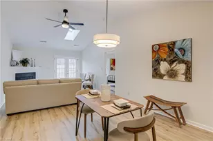 102 Bowen Lake Dr, Kernersville, NC 27284 - Photo 2