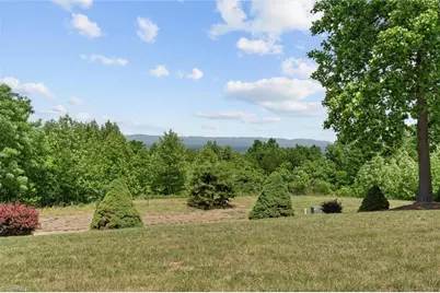 1148 Town N Country Drive, Wilkesboro, NC 28697 - Photo 44