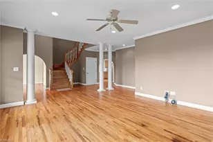 1148 Town N Country Dr, Wilkesboro, NC 28697 - Photo 10