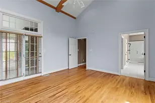 1148 Town N Country Dr, Wilkesboro, NC 28697 - Photo 18