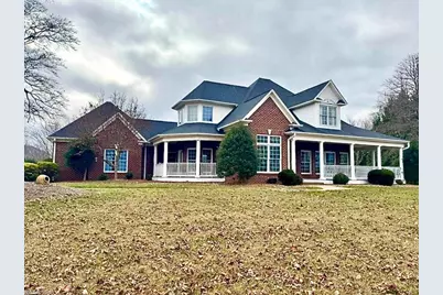 1148 Town N Country Drive, Wilkesboro, NC 28697 - Photo 1