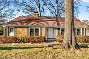 5610 Fleming Terrace Rd, Greensboro, NC 27410 - Photo 2