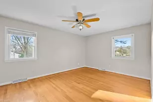 5610 Fleming Terrace Rd, Greensboro, NC 27410 - Photo 22