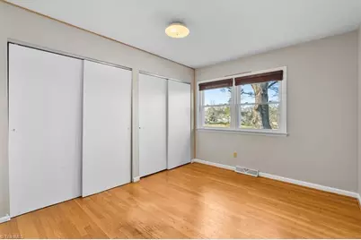 5610 Fleming Terrace Road, Greensboro, NC 27410 - Photo 18