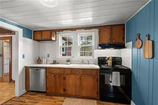 1742 Thompson Dr, Winston-Salem, NC 27127 - Photo 16