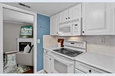 3007 Patriot Court #D, Greensboro, NC 27408 - Photo 16