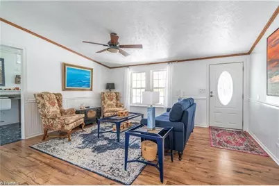 1007 High Rock Shores Drive, Lexington, NC 27292 - Photo 10