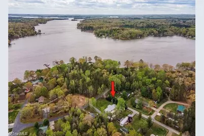 1007 High Rock Shores Drive, Lexington, NC 27292 - Photo 2