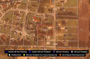 610 S Wakefield St, Zebulon, NC 27597 - Photo 2