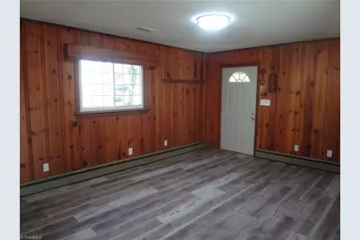 108 N Bingham Street, Denton, NC 27239 - Photo 4
