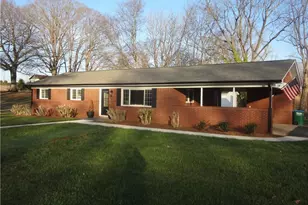 108 N Bingham St, Denton, NC 27239 - Photo 1