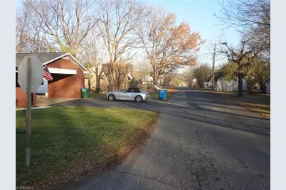 108 N Bingham Street, Denton, NC 27239 - Photo 20