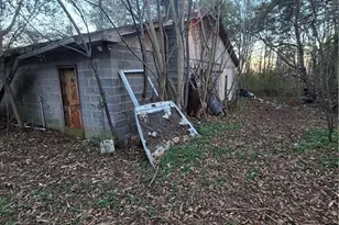 2108 Grooms Rd, Reidsville, NC 27320 - Photo 12