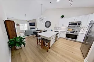 1902 Tweed Ln, Burlington, NC 27215 - Photo 6