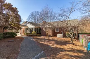 1302 Clover Ln, Greensboro, NC 27410 - Photo 36